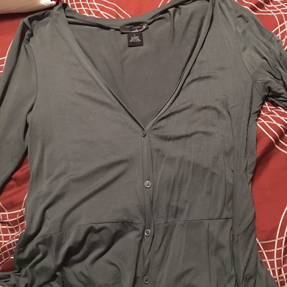 Cardigan - Picture 3 of 3